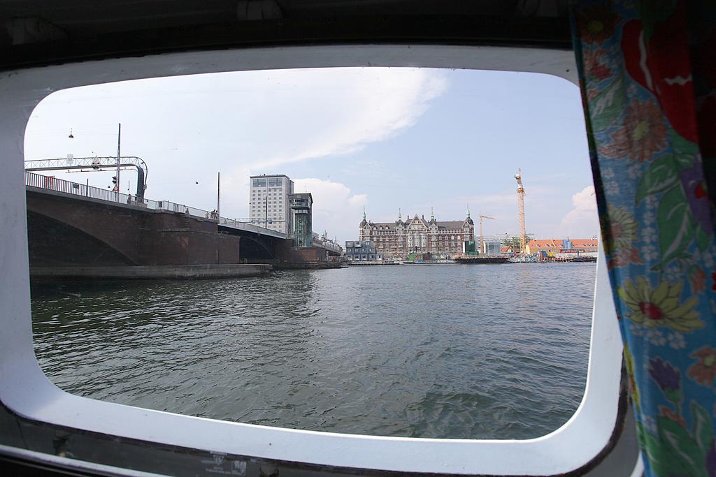 Copenhagen Houseboat Hotel Esterno foto