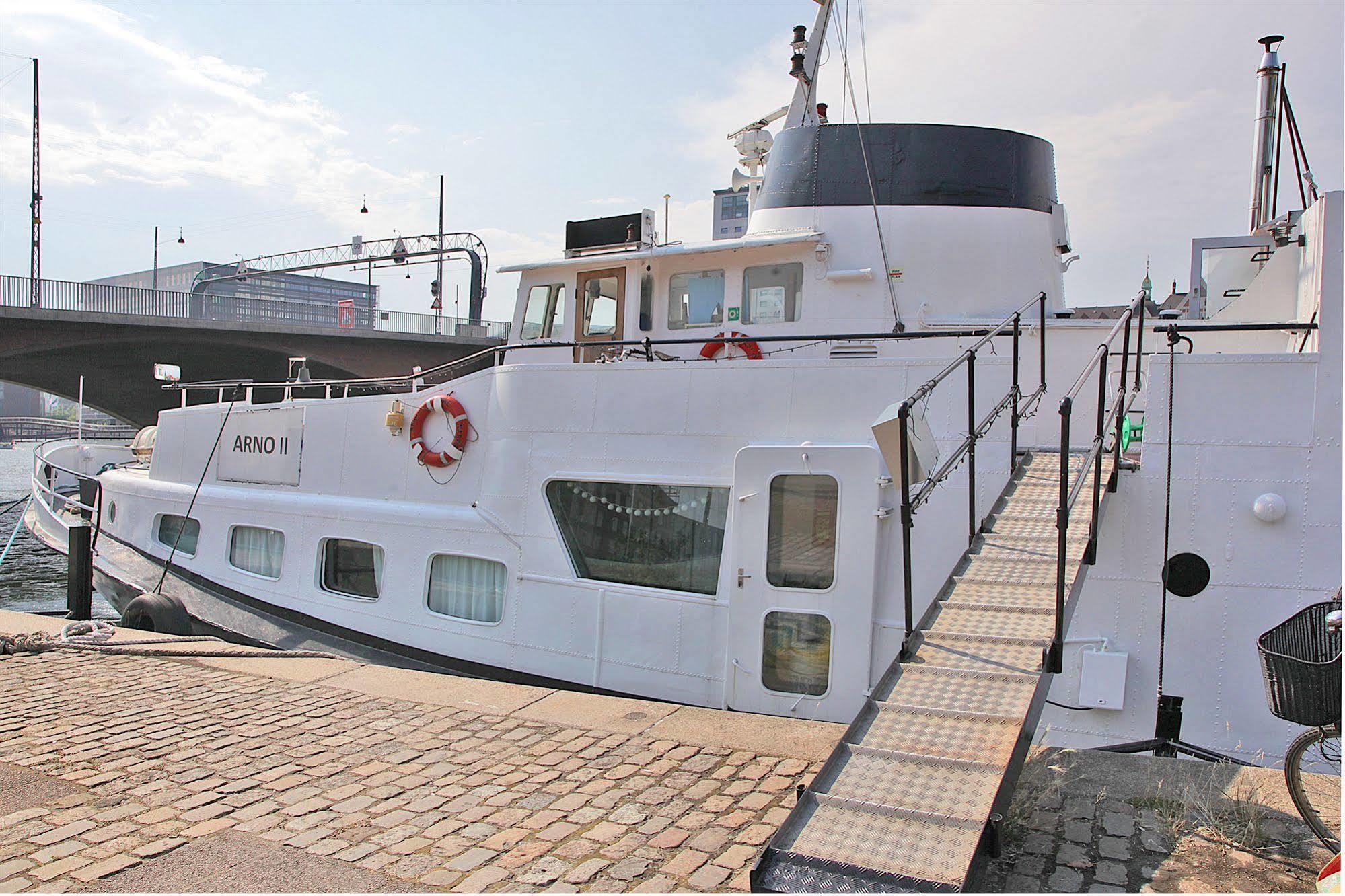 Copenhagen Houseboat Hotel Esterno foto